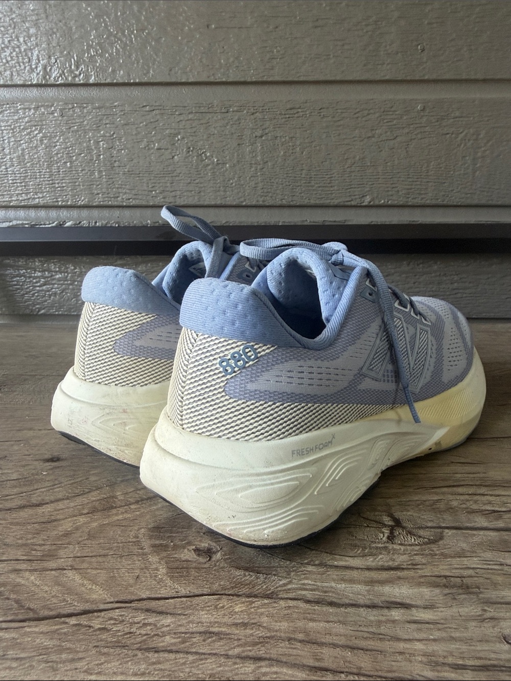 New Balance Women's Pale Blue Running Shoes - Cushioned Trainer size 9.5 - Picture 9 of 9
